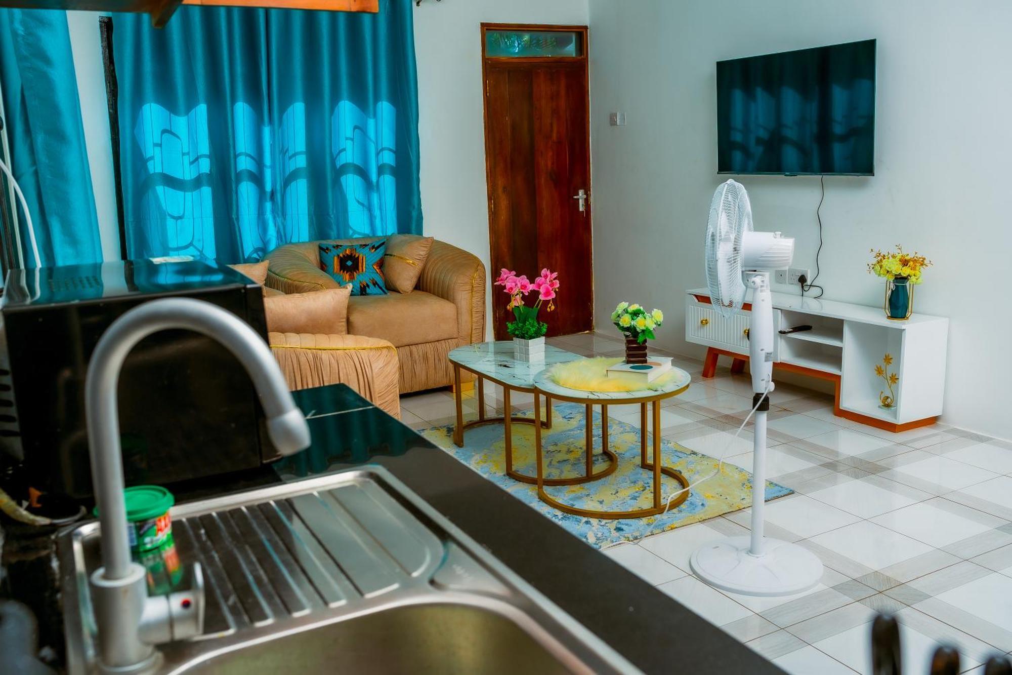 Ge-Homes Dar es Salaam Esterno foto